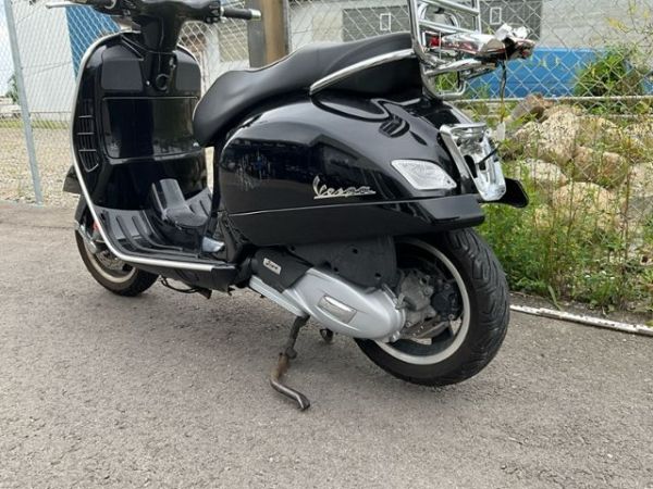 Piaggio ABS Vespa 125 GTS [SC]
