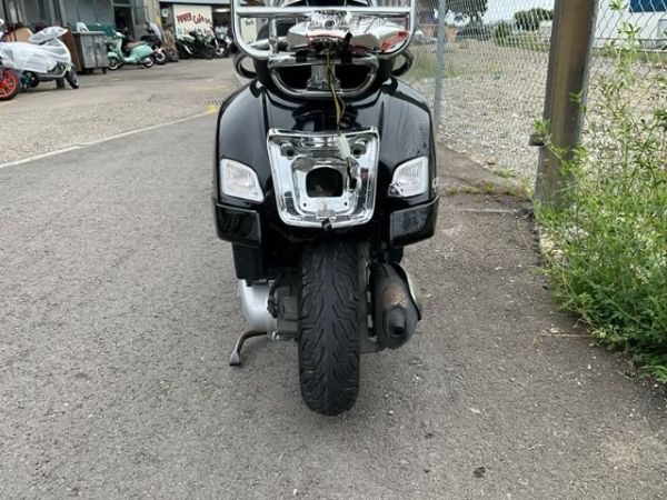 Piaggio ABS Vespa 125 GTS [SC]