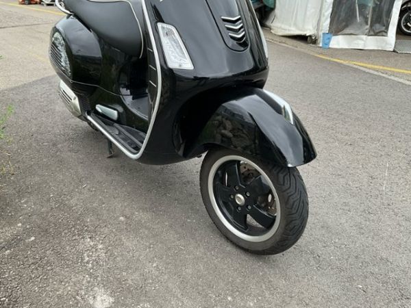 Piaggio ABS Vespa 125 GTS [SC]