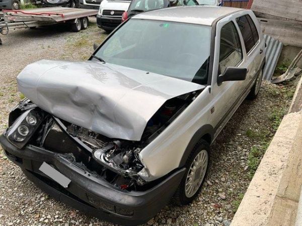 VW 1.8 75 CL Golf III [SC]