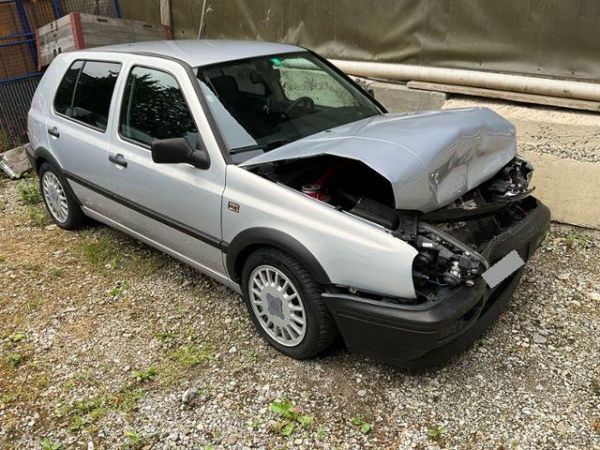 VW 1.8 75 CL Golf III [SC]