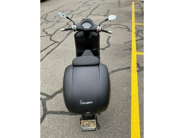 Piaggio ABS/ASR Vespa 300 i.e.GTS Super [SC]