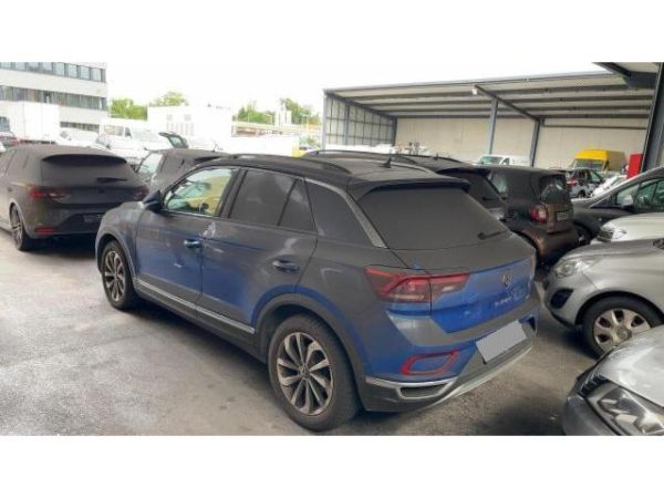 VW 2.0 TSI Style DSG 4motion TRoc [SC]