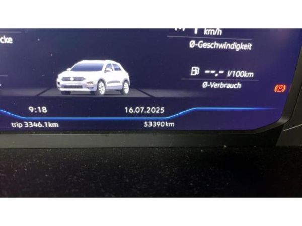 VW 2.0 TSI Style DSG 4motion TRoc [SC]