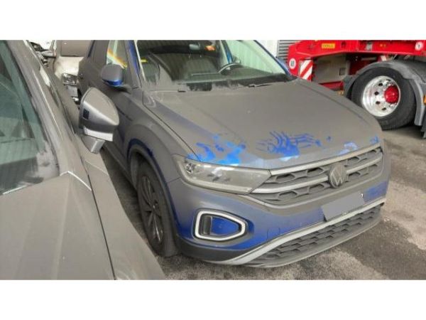 VW 2.0 TSI Style DSG 4motion TRoc [SC]