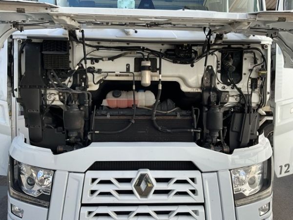 Renault 4x2 T520 [SC]