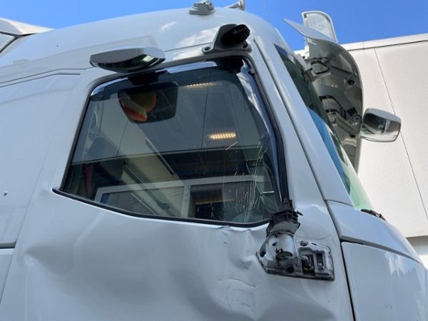 Renault 4x2 T520 [SC]