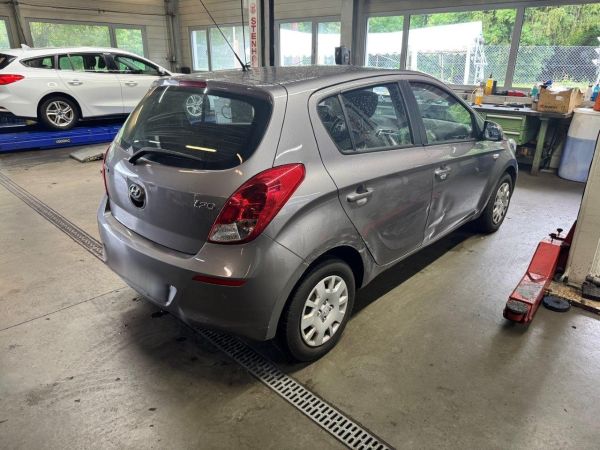 HYUNDAI i20 1.4 Style 1.4, 101 PS [AZ]