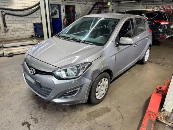 HYUNDAI i20 1.4 Style 1.4, 101 PS [AZ]