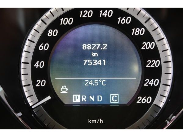 MERCEDESBENZ E 250 CGI BlueEfficiency Automatic, 204 PS [AZ]