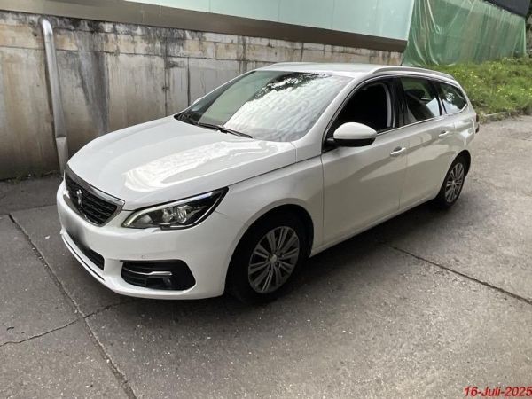 PEUGEOT 308 SW 1.2 Pure Tech Allure, 130 PS [AZ]
