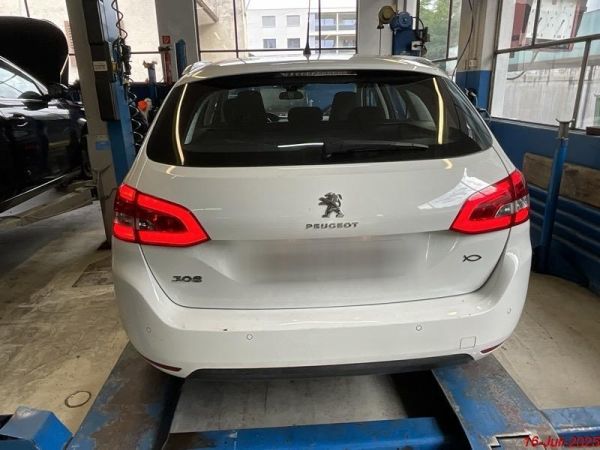 PEUGEOT 308 SW 1.2 Pure Tech Allure, 130 PS [AZ]