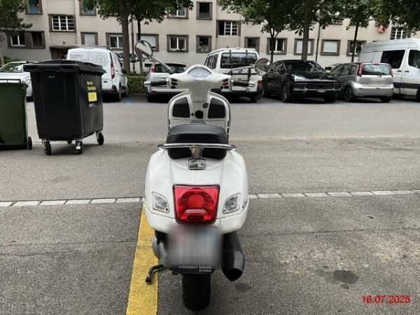 PIAGGIO Vespa GTS Super 300 i.e ABS, 21 PS [AZ]
