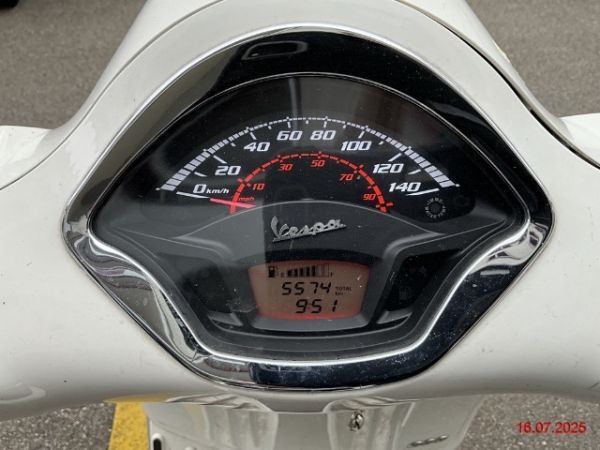 PIAGGIO Vespa GTS Super 300 i.e ABS, 21 PS [AZ]