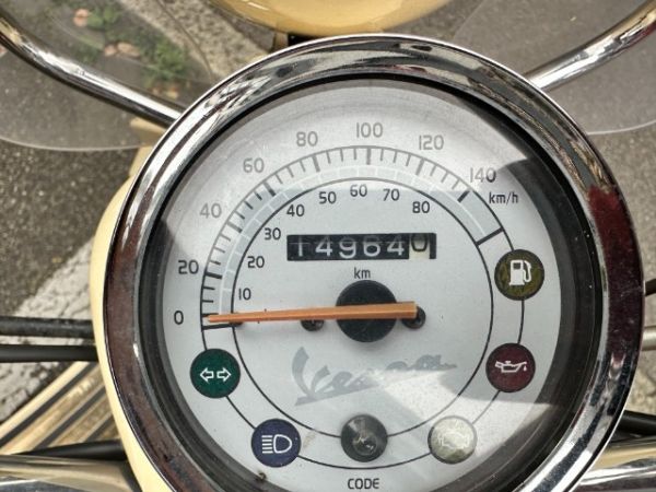 Piaggio Via della Moda Vespa 125 LXV [SC]