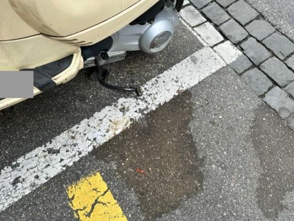 Piaggio Via della Moda Vespa 125 LXV [SC]