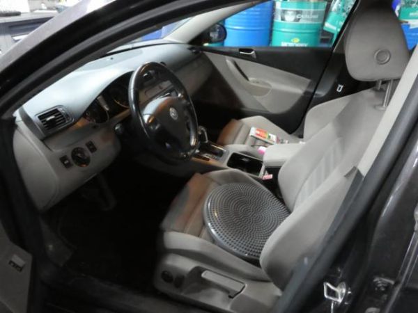 VW 2.0 TDI Sportline DSG Passat Variant [SC]