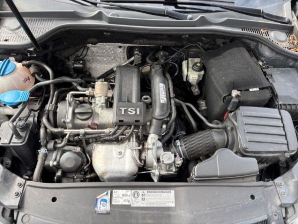 VW 1.2 TSI BlueMT Black Line Golf VI Cabriolet [SC]