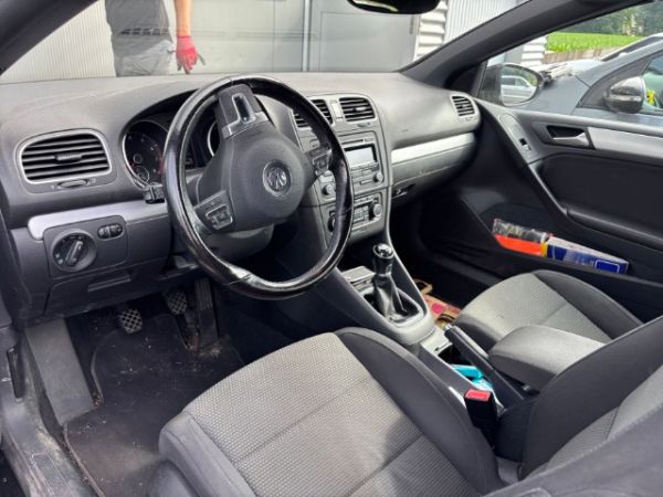 VW 1.2 TSI BlueMT Black Line Golf VI Cabriolet [SC]