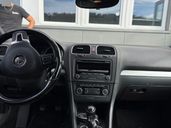 VW 1.2 TSI BlueMT Black Line Golf VI Cabriolet [SC]