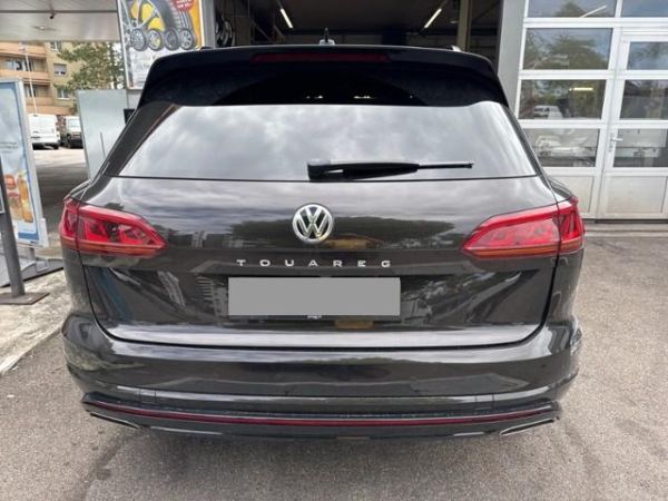 VW 3.0 V6 TSI RLine Touareg [SC]