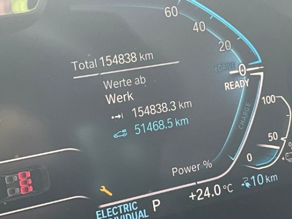 BMW 330e M Sport Baureihe 3 Lim. [SC]
