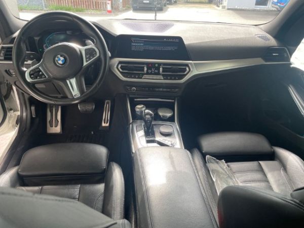 BMW 330e M Sport Baureihe 3 Lim. [SC]