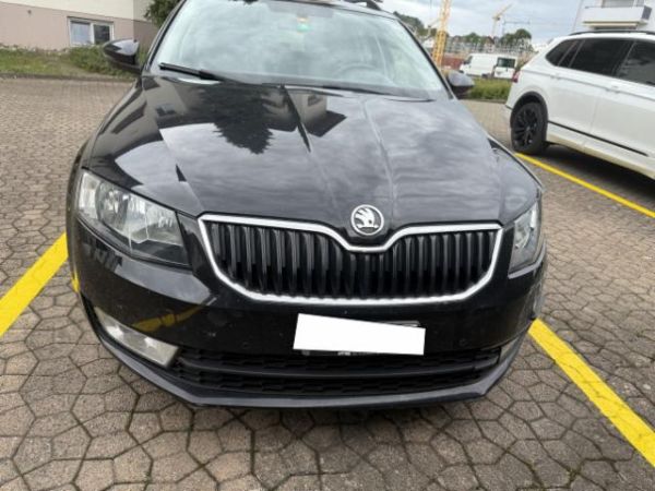 Skoda 2.0 TDI 150 Ambition DSG Octavia Combi [SC]