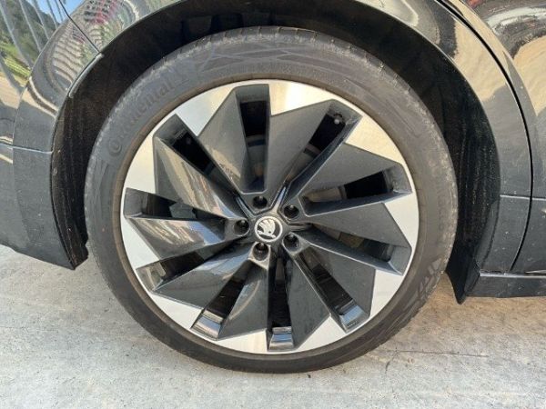 Skoda 80x SportLine Enyaq iV [SC]