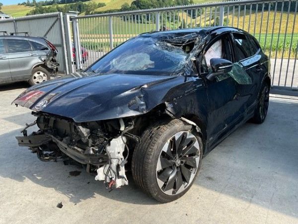 Skoda 80x SportLine Enyaq iV [SC]