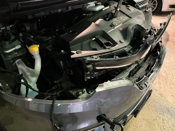 Renault 1.6 dCi Initiale Grand Scénic [SC]