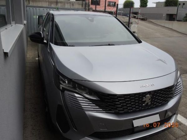 Peugeot 1.2 PT Allure Pack EAT8 3008 [SC]
