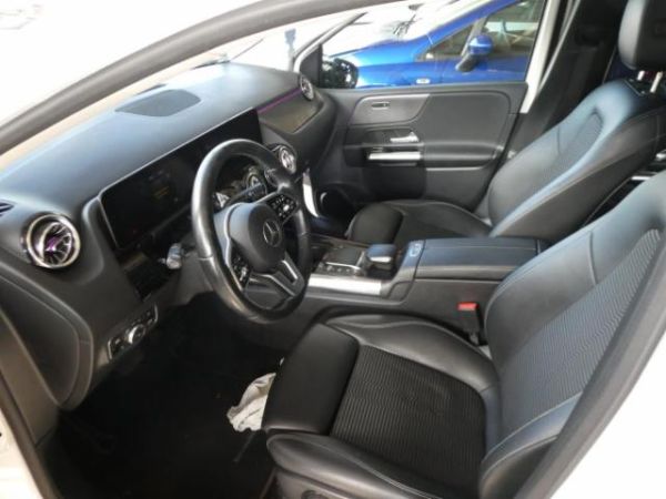 MercedesBenz B 200 Progressive BKlasse W247 [SC]