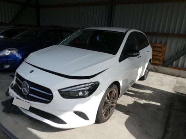MercedesBenz B 200 Progressive BKlasse W247 [SC]