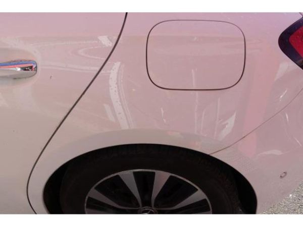 MercedesBenz A 180 AKlasse W177 [SC]