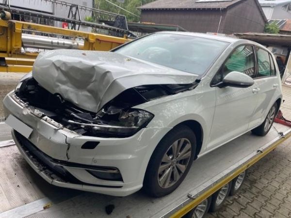 VW Comfortline  DSG Golf 1.4 TSI   [SC]