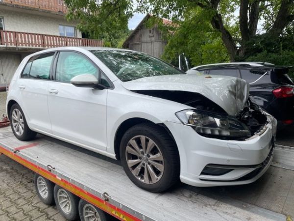 VW Comfortline  DSG Golf 1.4 TSI   [SC]