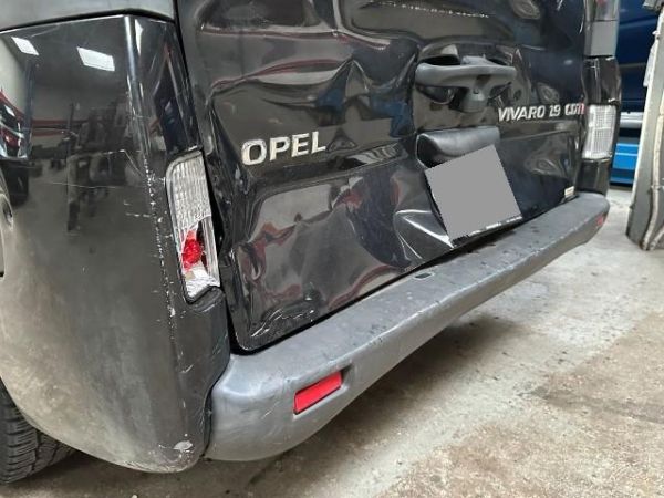 Opel 1.9 CDTI Tour Vivaro Kombi 2.7 t L1 H1 [SC]