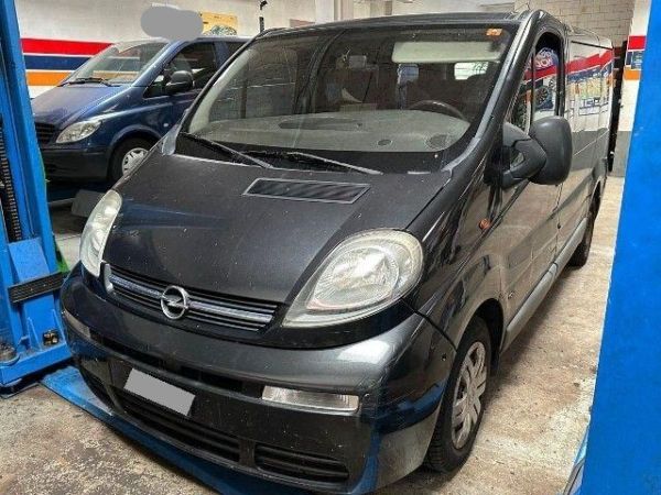 Opel 1.9 CDTI Tour Vivaro Kombi 2.7 t L1 H1 [SC]