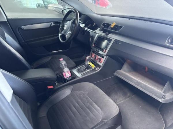 VW 2.0 TDI SCR BlueT Highl. DSG Passat Variant [SC]