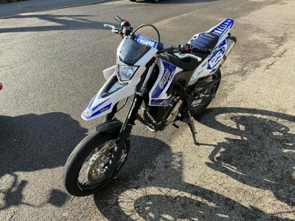 Yamaha Supermoto WR 125 X [SC]