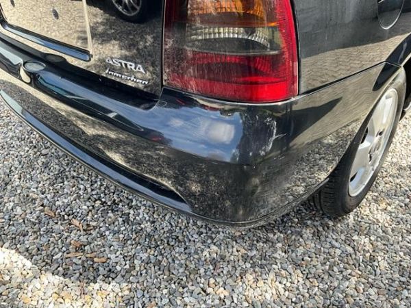 Opel 2.2i 16V Bertone Astra Coupé [SC]