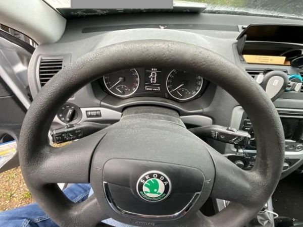 Skoda 1.6 TDI Ambition Octavia Combi [SC]