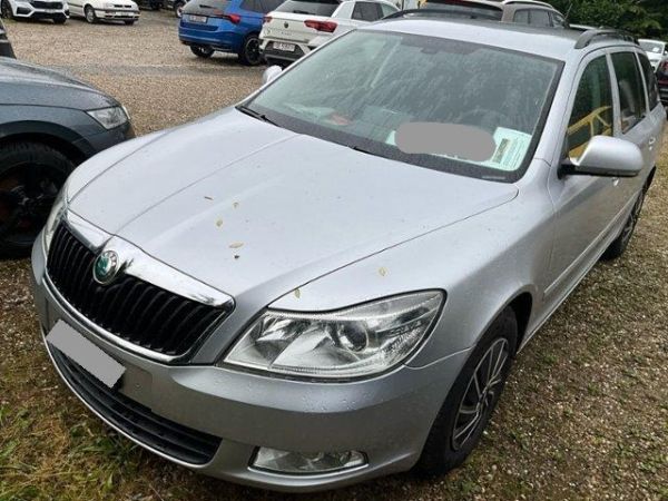 Skoda 1.6 TDI Ambition Octavia Combi [SC]