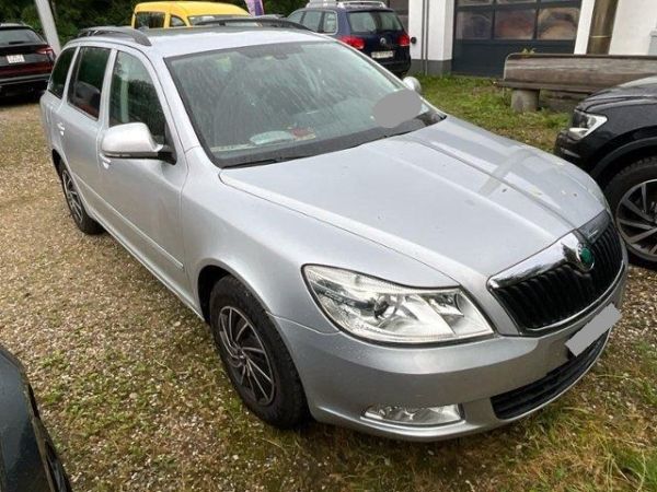 Skoda 1.6 TDI Ambition Octavia Combi [SC]