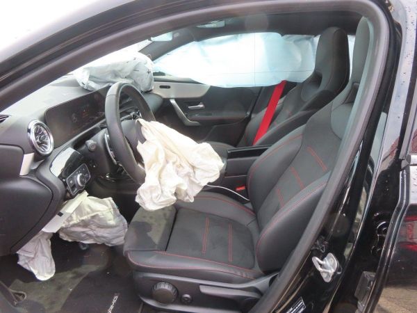 MercedesBenz A 35 AMG 4Matic 2.0, 306 PS [AZ]
