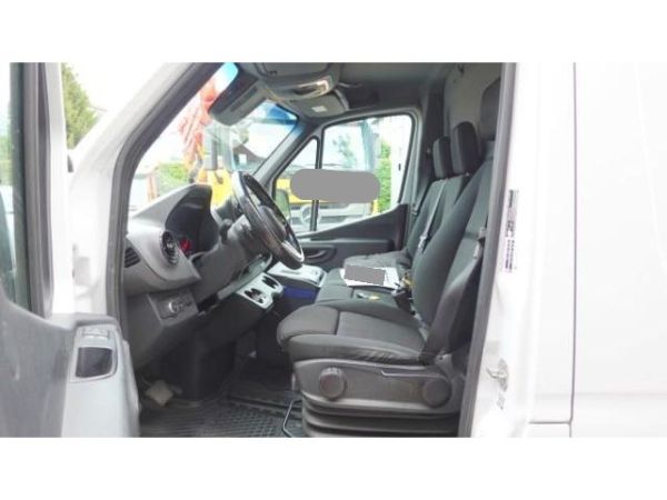 MercedesBenz 317 CDI SPRINTER 907 [SC]
