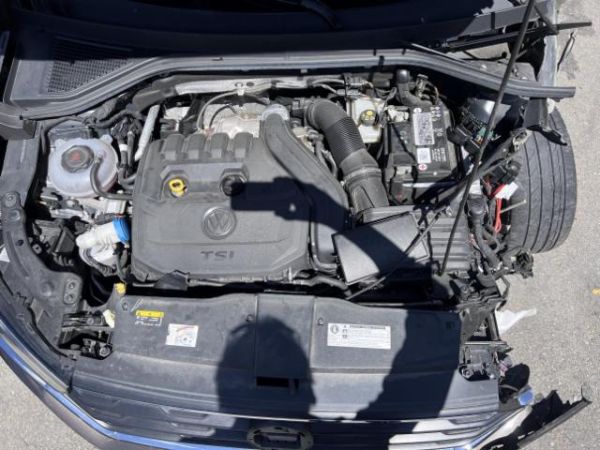VW 1.5 TSI Sport DSG 4motion TRoc [SC]
