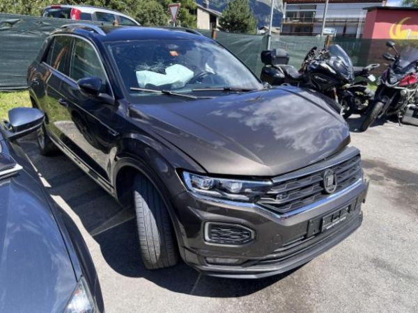 VW 1.5 TSI Sport DSG 4motion TRoc [SC]