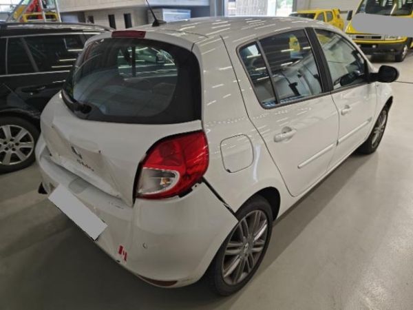 Renault 1.6 16V NightDay Clio [SC]